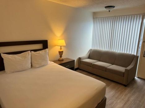 Mc Pacific Inn & Suites Torrance Ngoại thất bức ảnh