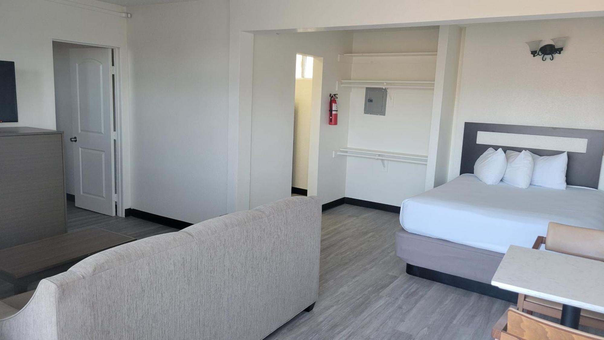 Mc Pacific Inn & Suites Torrance Ngoại thất bức ảnh
